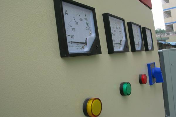 柏乡配电柜-3683讲讲配电柜注意事项